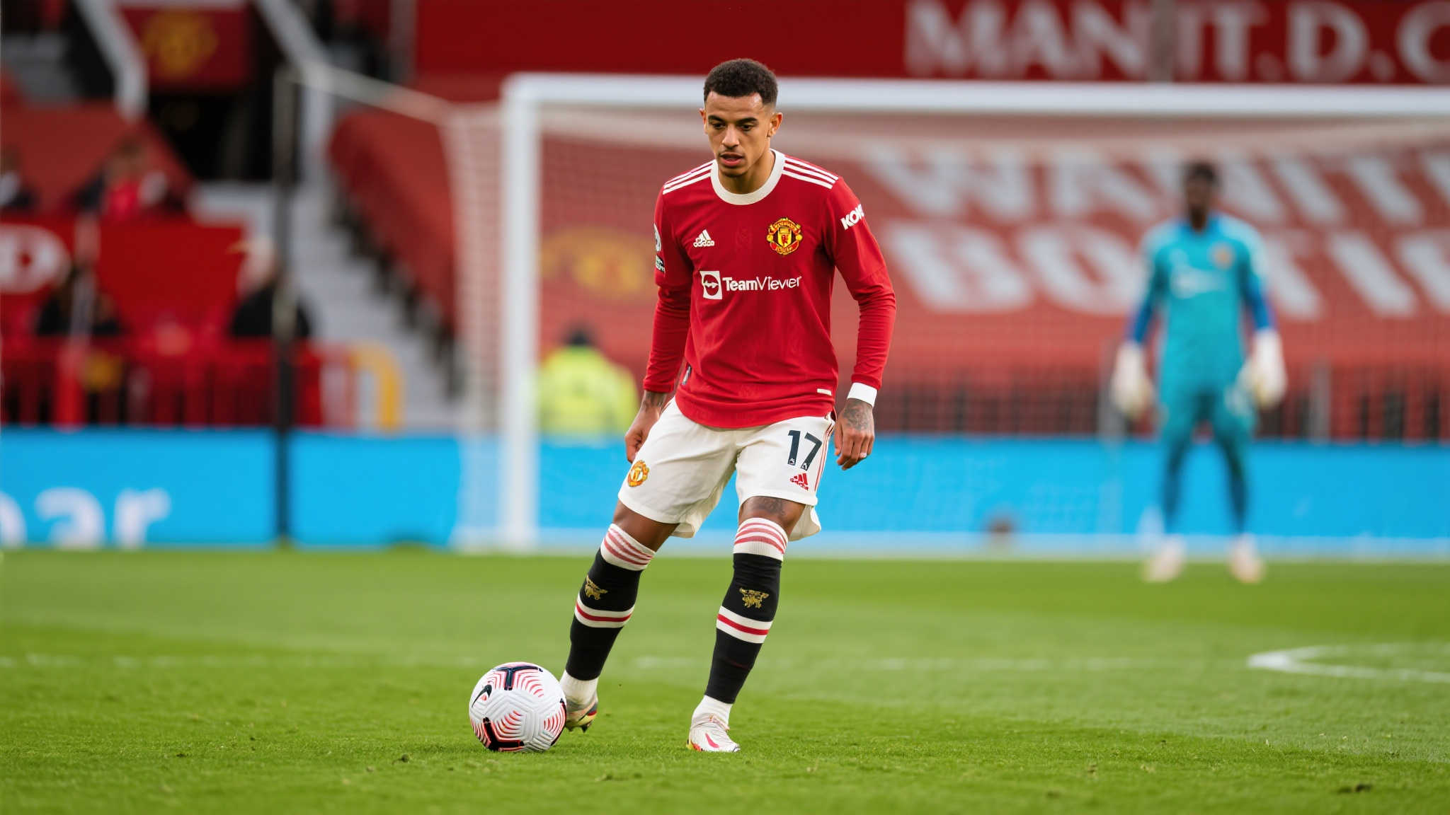 萨哈:阿玛德和B费绝不该离队 有些球员没能力还要求多多该闭嘴了 萨哈:阿玛德和B费绝不该离队 有些球员没能力还要求多多该闭嘴了